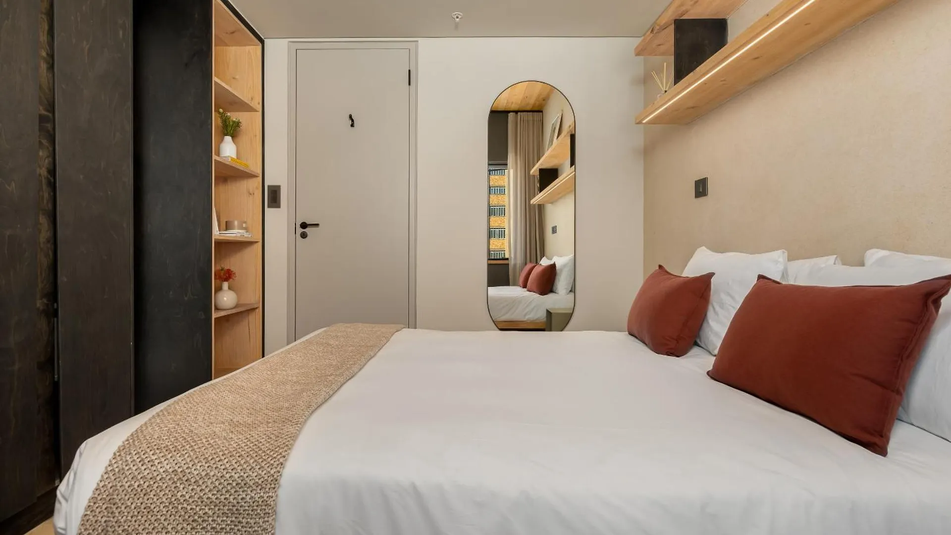 Aparthotel Neighbourgood 84 Harrington Città del Capo