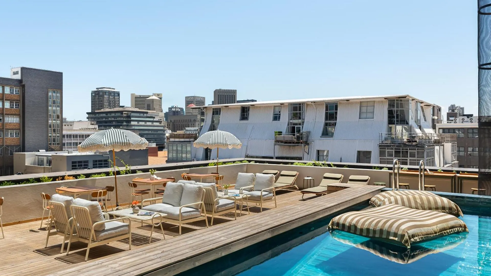 Neighbourgood 84 Harrington Aparthotel Cape Town 4*,  South Africa
